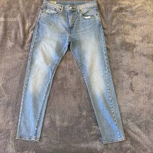 Men's Levi Blue Jeans